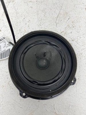 2021-2025 Kia K5 Bass Subwoofer Speaker - Rear (Used OEM)