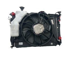 2020-2022 Genesis G90 Radiator Cooling Fan Assembly (Used OEM)