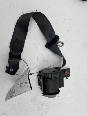 2021-2025 Hyundai Elantra Center Seat Belt Assembly - Rear (Used OEM)