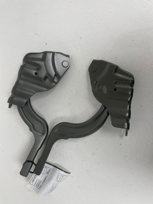 2022-2025 Hyundai Elantra N Hood Hinge Set - Front, Right (Passenger) (Used OEM)