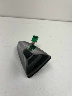2021-2025 Hyundai Elantra Shark Fin Roof Radio Antenna (Used OEM)