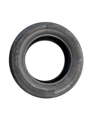 2019-2026 Lincoln Aviator Michelin Defender 2 255/60R19 Tire (Used OEM)