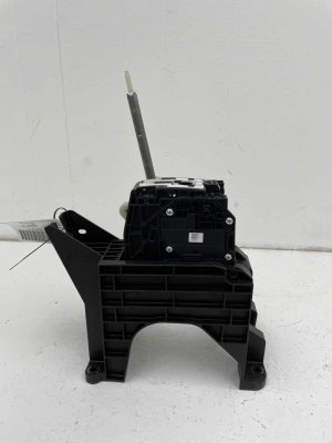 2022-2025 Kia Carnival Gray Automatic Transmission Floor Shift Lever Assembly (Used OEM)