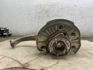 2021-2026 Jeep Grand Cherokee L Steering Knuckle and Hub Assembly - Front, Right (Passenger) (Used OEM)
