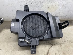 2021-2026 Jeep Grand Cherokee L Subwoofer Speaker (Used OEM)