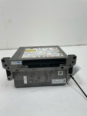 2014-2016 BMW X3 AM-FM-CD XM Satellite Radio Navigation Head Unit (Used OEM)