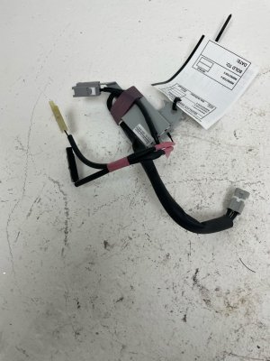 2015-2024 Lexus RC350 Antenna Amplifier Control Module - Rear (Used OEM)