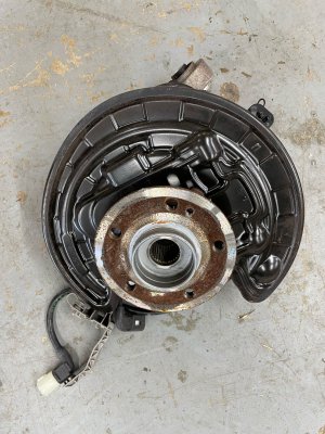 2020-2025 Mercedes-Benz GLB250 Spindle Knuckle with Wheel Hub - Rear, Right (Passenger) (Used OEM)