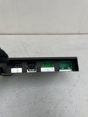 2021-2022 Volvo XC90 Harman Kardon Audio Amplifier Control Module (Used OEM)