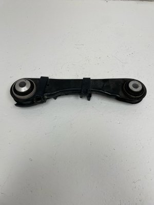 2024-2025 BMW 530i Rearward Lateral Lower Suspension Control Arm - Rear, Left (Driver) (Used OEM)