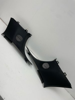 2020-2026 Mercedes-Benz GLB250 D-Pillar Upper Cover Trim Panel Set - Rear (Used OEM)