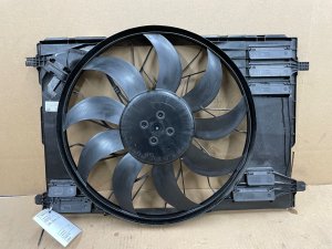 2021-2026 Mercedes-Benz GLA250 Radiator Cooling Fan Assembly (Used OEM)