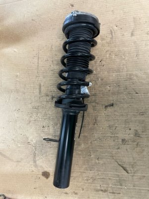 2024-2025 BMW 530i Suspension Shock Absorber Strut - Front (Used OEM)