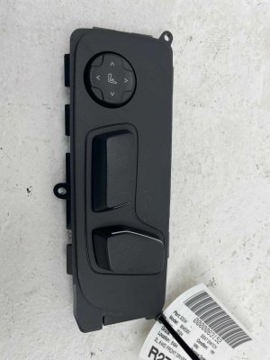 2024-2025 BMW 530i Black Power Seat Adjustment Control Switch Panel - Front (Used OEM)