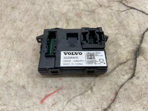 2019-2025 Volvo XC40 Center Console Control Module (Used OEM)