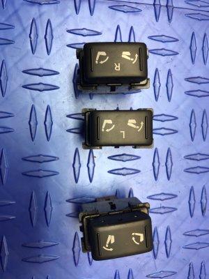 2011-2013 INFINITI QX56 Quarter Panel Seat Switch Set - Rear (Used OEM)