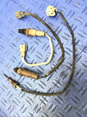2015-2021 INFINITI QX80 Upper and Lower Oxygen Sensor Set with Exhaust Temperature Sensor (Used OEM)