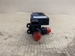 2020-2023 Volvo XC40 Coolant Control Valve (Used OEM)