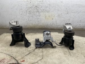 2022-2024 INFINITI QX60 Engine Frame Mount Set (Used OEM)