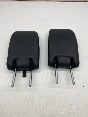 2022-2025 INFINITI QX60 Black 3rd Row Outer Seat Headrest - Rear, Right (Passenger) (Used OEM)