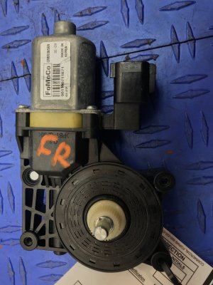 2017-2020 Lincoln Continental Power Window Motor - Front, Right (Passenger) (Used OEM)