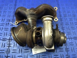 2011-2012 BMW 740i Turbocharger with Exhaust Manifold - Front (Used OEM)