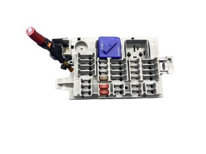 2018-2024 BMW X3 Cabin Power Distribution Fuse Junction Box (Used OEM)