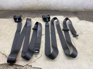 2021-2025 Jeep Grand Cherokee L Second Row Seat Belt Assembly Set - Rear, Right (Passenger) (Used OEM)