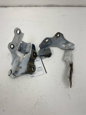 2013-2018 Lexus GS450h Hood Hinge Set - Front, Right (Passenger) (Used OEM)