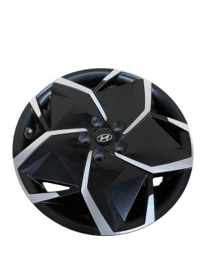 2022-2024 Hyundai Ioniq 5 Black 19x7.5 Machined Black Alloy Wheel (Used OEM)