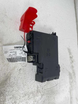 2024-2025 Ford Mustang Engine Bay Fuse Box Block with Auxiliary Switch (Used OEM)