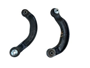 2024-2025 Ford Mustang Suspension Control Arm Set - Rear, Right (Passenger) (Used OEM)
