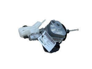 2018-2021 Volkswagen Golf Brake Master Cylinder and Reservoir Assembly (Used OEM)