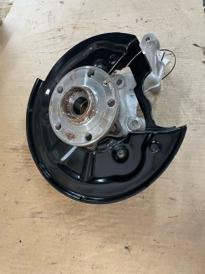 2025 Volkswagen Tiguan Spindle Knuckle Wheel Bearing Hub Assembly - Rear, Left (Driver) (Used OEM)