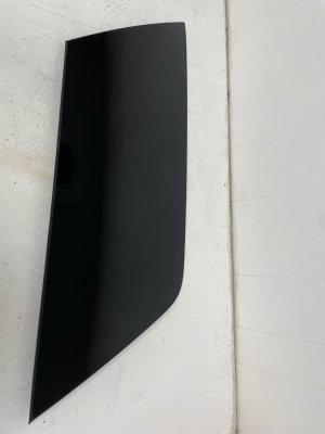 2022-2025 Kia Carnival Quarter Glass Window - Rear, Left (Driver) (Used OEM)