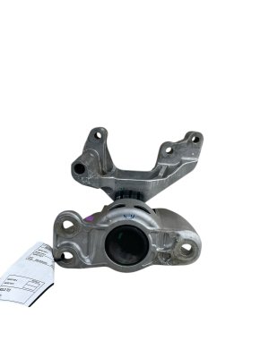 2025-2026 Nissan Kicks Upper Engine Motor Mount (Used OEM)