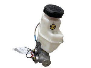2019-2024 Genesis G70 Brake Master Cylinder Assembly with Reservoir (Used OEM)