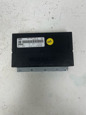 2012-2018 Audi A6 Air Suspension Control Module (Used OEM)