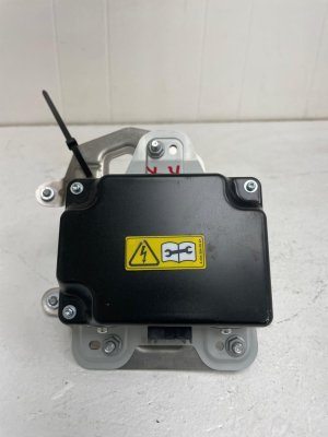 2011-2016 Mercedes-Benz E350 Black Trunk Mounted 115V DC to AC Power Inverter (Used OEM)