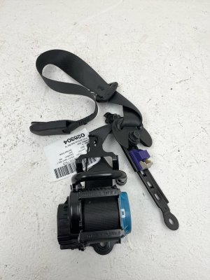 2024-2025 Hyundai Santa Fe Seat Belt Assembly with Pretensioner - Front (Used OEM)