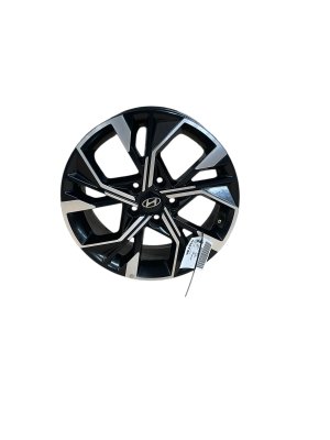 2025 Hyundai Tucson Gray 19x7.5 5 Double-Spoke Machined Black Alloy Wheel (Used OEM)