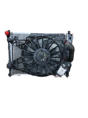 2003-2006 Chevrolet SSR Radiator Condenser and Cooling Fan Assembly - Front (Used OEM)