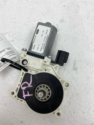 2018-2024 Lincoln Navigator Window Motor Actuator - Front, Right (Passenger) (Used OEM)