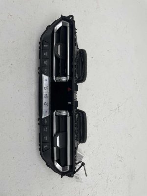 2021-2023 BMW M4 Climate Control Switch - Front (Used OEM)