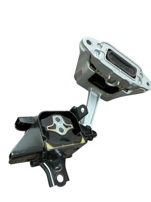 2025 Kia K4 Engine and Transmission Mount Support Bracket Set (Used OEM)