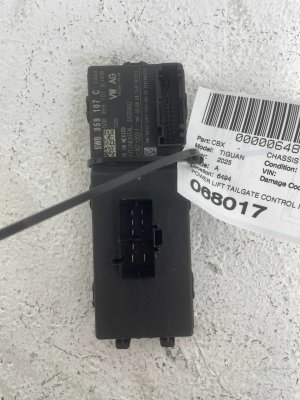 2022-2025 Volkswagen Tiguan Power Liftgate Control Module (Used OEM)