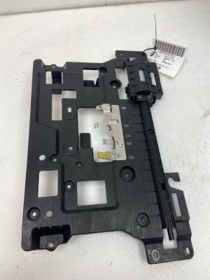2020-2024 Kia Telluride Seat Tilt and Recline Adjustment Motor with Base - Front, Left (Driver) (Used OEM)