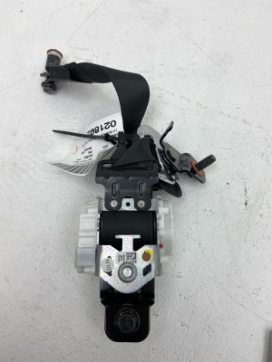 2020-2022 Kia Telluride 2nd Row Seat Belt Assembly - Rear, Left (Driver) (Used OEM)