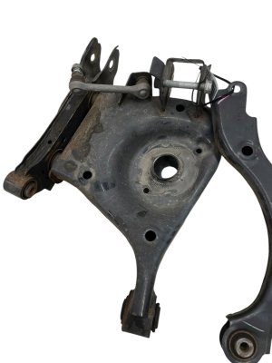 2019-2025 INFINITI QX50 Upper and Lower Suspension Control Arm Set - Rear, Right (Passenger) (Used OEM)