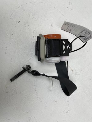 2014-2021 INFINITI QX80 Second Row Seat Belt Assembly - Rear (Used OEM)